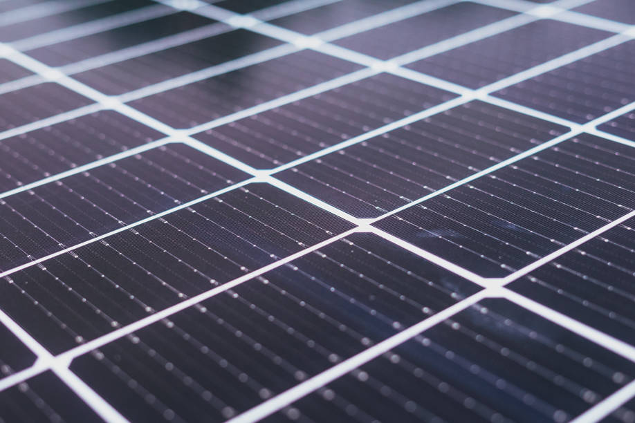 Großes Solarapanel für Unternehmen und Gewerbe